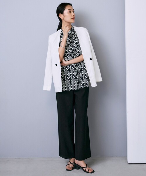 ICB(アイシービー)の「ワッシャーツイル ワイドストレートパンツ(その他パンツ・レディース・ライトオレンジ系/ベージュ系/グリーン系/ブラック系/マスタード/ブラウン系・40/42/44/46/48)」の10枚目の写真