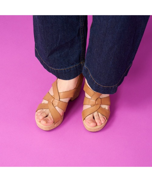 クラークス (Clarks) レディース ビーチサンダル シューズ・靴 Breeze Sea (Bright Coral Synthetic) | [クラークス] サンダル ジゼルビーチ レディース タンレザー