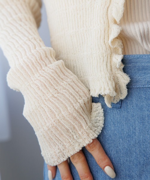 flower(フラワー)の「ハニーシアーカーディガン(カーディガン/ボレロ・レディース・アイボリー/コーラル・FREE)」の13枚目の写真