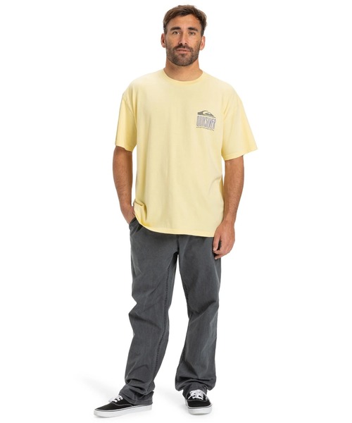 Quiksilver(クイックシルバー)の「GH QS WORLD FORCE SS /クイックシルバーバックロゴプリント半袖Tシャツ(Tシャツ/カットソー・メンズ・パープル/ブラック/イエロー・MEDIUM/X-LARGE/LARGE/SMALL)」の5枚目の写真