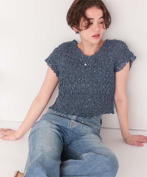 titivate(ティティベイト)の「ポコポコシャーリングシアートップス(Tシャツ/カットソー・レディース・ブラウン/ネイビー/アイボリー/ブラック・FREE)」の4枚目の写真