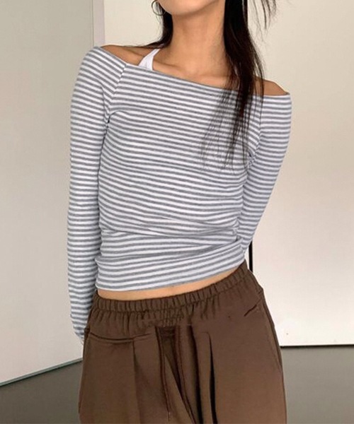 Lace Ladies(レースレディース)の「オフショルダー ラグラン ボーダー 長袖 カットソー(Tシャツ/カットソー・レディース・ブラック/グレー・FREE)」の1枚目の写真