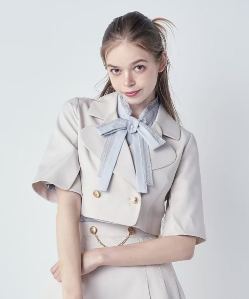 F i.n.t（フィント）の「レースレイヤードボウタイ5分袖ブラウス/ fint　フィント（シャツ/ブラウス・レディース・ブルーグレー/オフホワイト/クリーム・FREE）」の3枚目の写真