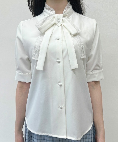F i.n.t（フィント）の「レースレイヤードボウタイ5分袖ブラウス/ fint　フィント（シャツ/ブラウス・レディース・ブルーグレー/オフホワイト/クリーム・FREE）」の8枚目の写真