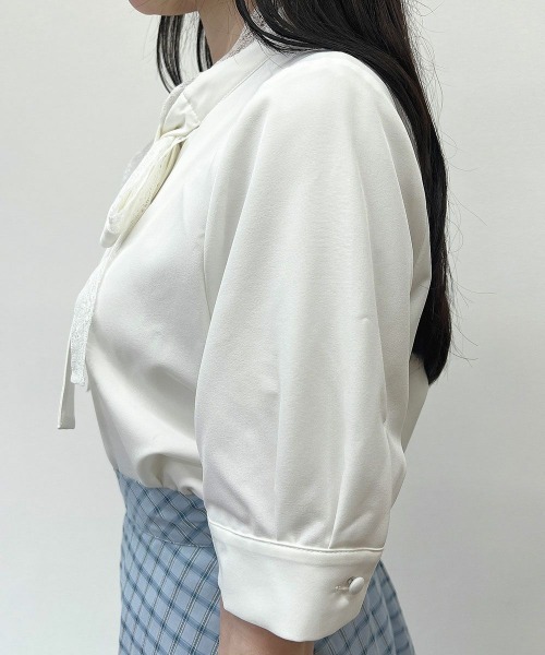 F i.n.t（フィント）の「レースレイヤードボウタイ5分袖ブラウス/ fint　フィント（シャツ/ブラウス・レディース・ブルーグレー/オフホワイト/クリーム・FREE）」の10枚目の写真