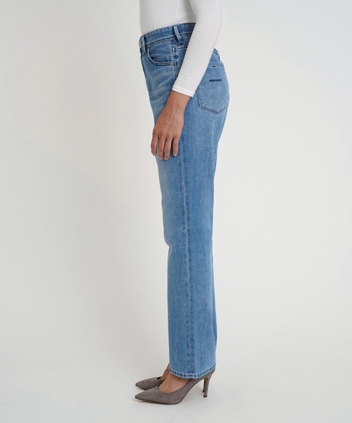 YANUK(ヤヌーク)の「Really Light ストレート "LOUISE"(デニムパンツ・レディース・サックスブルー・21inch/22inch/23inch/24inch/25inch/26inch/27inch)」の6枚目の写真