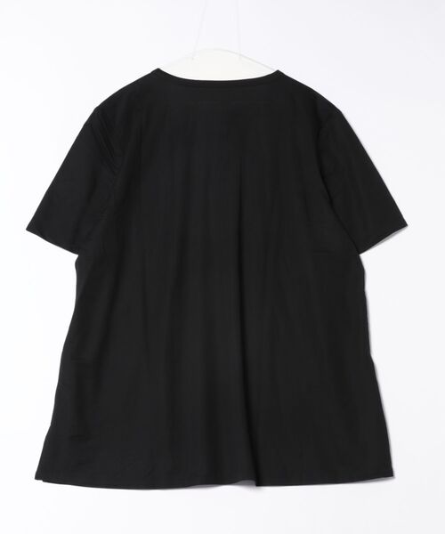 MB mint breeze(エムビーミントブリーズ)の「【WEB&一部店舗】【UVカット・接触冷感】【LL~6L 大きいサイズ】モクロディビンテージ切替えチュニック Tシャツ 半袖 春夏(チュニック・レディース・ブラック/カーキ/サックスブルー/ラベンダー・LL/3L/4L/5L/6L)」の17枚目の写真
