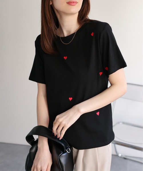 セール】ハート刺繍Tシャツ（Tシャツ/カットソー