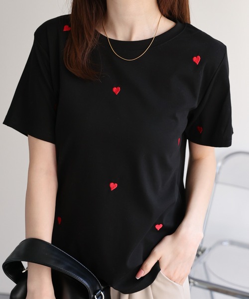 セール】ハート刺繍Tシャツ（Tシャツ/カットソー