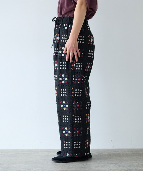 yuni（ユニ　）の「eyelet embroidelyイージーパンツ（その他パンツ・レディース・その他/ホワイト/アイボリー/ブラック・FREE）」の18枚目の写真