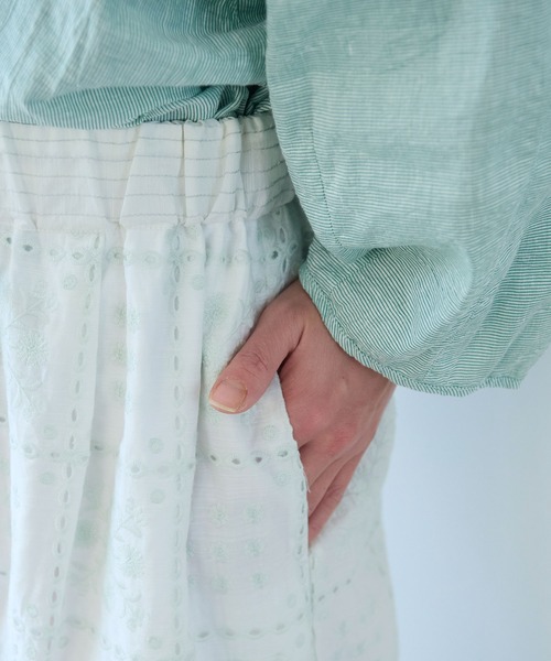 yuni（ユニ　）の「eyelet embroidelyイージーパンツ（その他パンツ・レディース・その他/ホワイト/アイボリー/ブラック・FREE）」の8枚目の写真