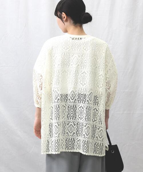 HONEYSUCKLE ROSE(ハニーサックルローズ)の「HONEYSUCKLE ROSE(ハニーサックルローズ)【レディース】レースシャツ(シャツ/ブラウス・レディース・オフホワイト/ブラック・L/M)」の11枚目の写真