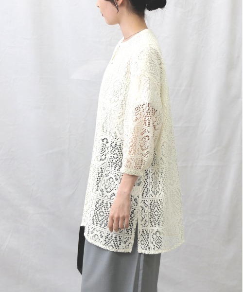 HONEYSUCKLE ROSE(ハニーサックルローズ)の「【HONEYSUCKLE ROSE】レースシャツ(シャツ/ブラウス・レディース・オフホワイト/ブラック・L/M)」の5枚目の写真