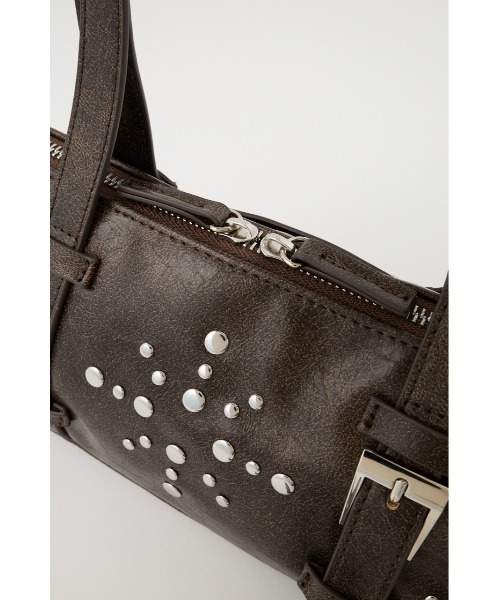 MOUSSY(マウジー)の「STUDDED ショルダーバッグ(ショルダーバッグ・レディース・ブラウン/ブラック・FREE)」の18枚目の写真