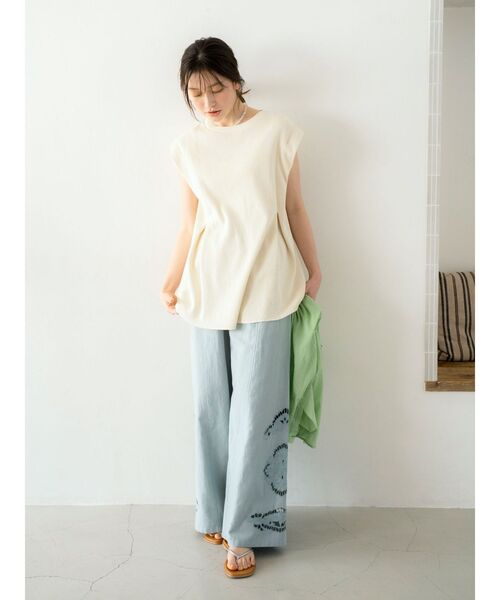 Ungrid（アングリッド）の「バックスリットワッフルタンクトップ（タンクトップ・レディース・アイボリー/チャコールグレー/グリーン系その他・FREE）」の9枚目の写真