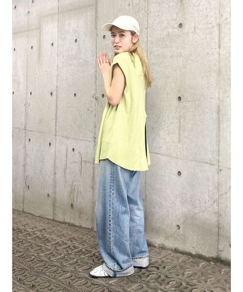 Ungrid（アングリッド）の「バックスリットワッフルタンクトップ（タンクトップ・レディース・アイボリー/チャコールグレー/グリーン系その他・FREE）」の14枚目の写真