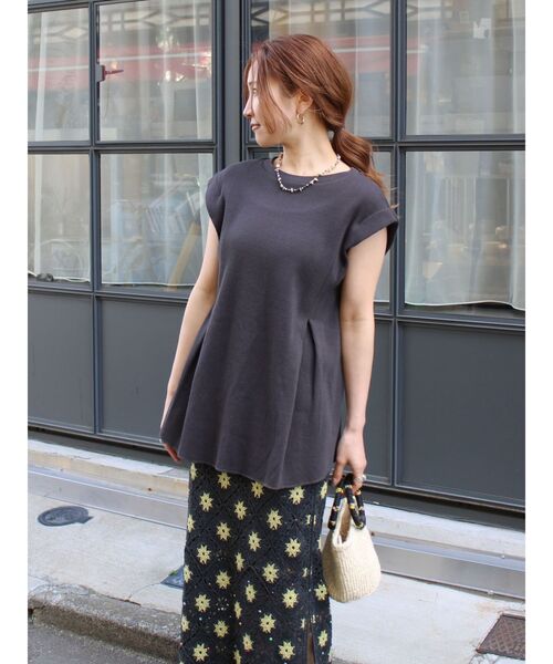 Ungrid（アングリッド）の「バックスリットワッフルタンクトップ（タンクトップ・レディース・アイボリー/チャコールグレー/グリーン系その他・FREE）」の15枚目の写真