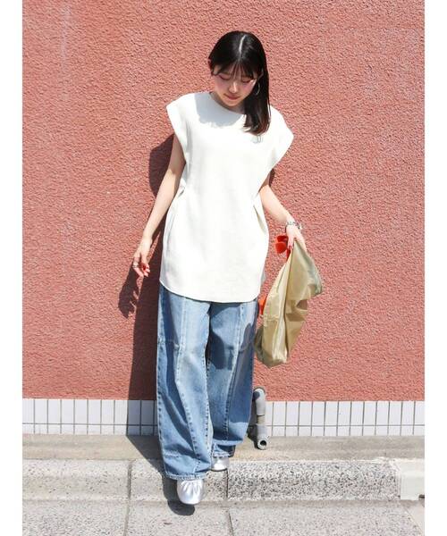 Ungrid（アングリッド）の「バックスリットワッフルタンクトップ（タンクトップ・レディース・アイボリー/チャコールグレー/グリーン系その他・FREE）」の18枚目の写真