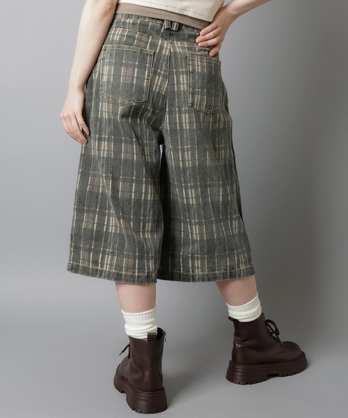 SPINNS（スピンズ）の「チェック柄ハーフパンツ（その他パンツ・レディース・カーキ/ブラウン・ONESIZE）」の6枚目の写真