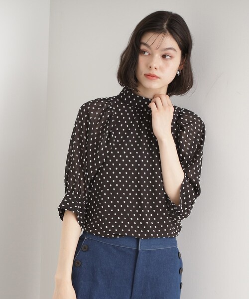 THE SHOP TK (ザ ショップ ティーケー )の「◆ドットジャカードブラウス【洗える】(シャツ/ブラウス・レディース・ナチュラル/ブラック・12/13)」の3枚目の写真