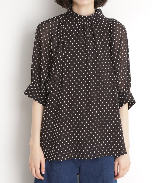 THE SHOP TK (ザ ショップ ティーケー )の「◆ドットジャカードブラウス【洗える】(シャツ/ブラウス・レディース・ナチュラル/ブラック・12/13)」の11枚目の写真