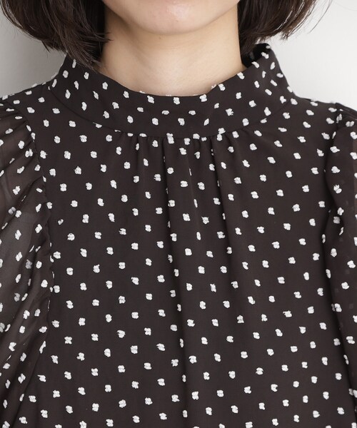 THE SHOP TK (ザ ショップ ティーケー )の「◆ドットジャカードブラウス【洗える】(シャツ/ブラウス・レディース・ナチュラル/ブラック・12/13)」の14枚目の写真