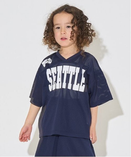 b・ROOM(ビールーム)の「【セットアップ可能】Vネックメッシュトップス【子供服】【キッズ】【男の子】【女の子】(Tシャツ/カットソー・キッズ・ネイビー/グリーン系その他/シルバーグレー/パープル・120cm/130cm/140cm/100cm/110cm/150cm)」の3枚目の写真