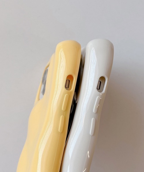 Fun & Daily(ファンアンドデイリー)の「Jelly Color iPhone case 15 16 Pro ProMax(スマホケース/カバー・レディース・ブルー/パープル/イエロー/オレンジ/ホワイト系その他・iPhone 15 Pro/iPhone 15 Pro Max/iPhone 16/iPhone 16 Pro/iPhone 16 Pro Max/iPhone 15)」の7枚目の写真