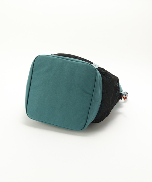 BRAIN DEAD(ブレインデット)の「BRAIN DEAD / ブレインデッド EQUIPMENT CLIMBING UTILITY BAG(ショルダーバッグ・メンズ・グリーン・FREE)」の4枚目の写真