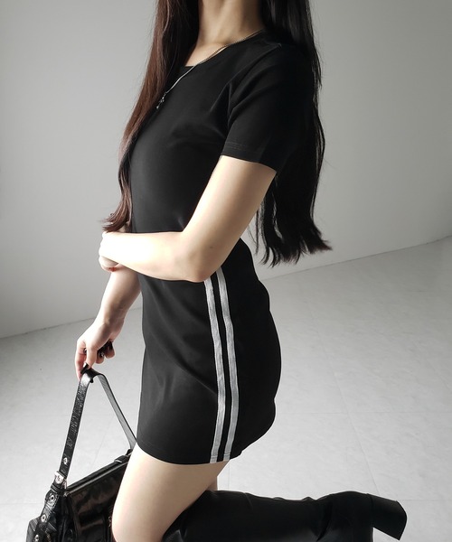 me+em select（ミームセレクト）の「【 ２color 】半袖サイドラインタイトミニワンピース ／ short sleeve side line tight mini onepiece（ワンピース・レディース・グレー/ブラック・FREE）」の7枚目の写真