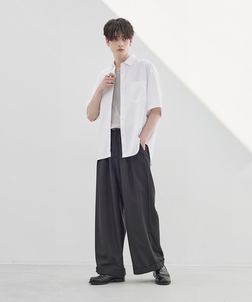 ESSENTIALS WARDROBE（エッセンシャルワードローブ）の「防シワレギュラーカラーベーシック半袖シャツ（シャツ/ブラウス・メンズ・チャコール/ブルー/ブラック/ホワイト・S/M/L/XL）」の12枚目の写真