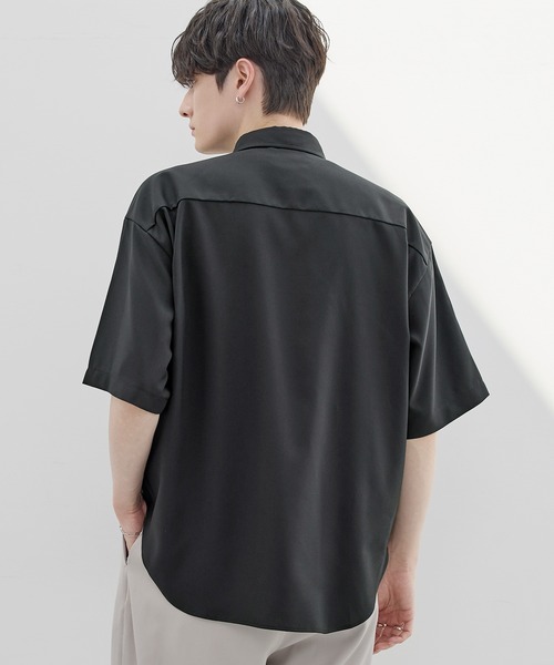 ESSENTIALS WARDROBE（エッセンシャルワードローブ）の「防シワレギュラーカラーベーシック半袖シャツ（シャツ/ブラウス・メンズ・チャコール/ブルー/ブラック/ホワイト・S/M/L/XL）」の17枚目の写真