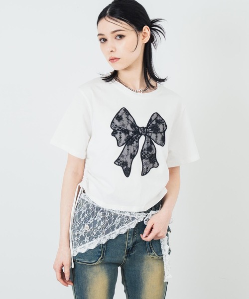 ANAP(アナップ)の「レース リボン ピグメント サイド シャーリング Tシャツ(Tシャツ/カットソー・レディース・スミクロ/ホワイト・FREE)」の12枚目の写真