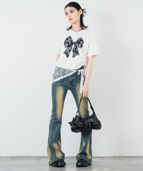 ANAP(アナップ)の「レース リボン ピグメント サイド シャーリング Tシャツ(Tシャツ/カットソー・レディース・スミクロ/ホワイト・FREE)」の15枚目の写真