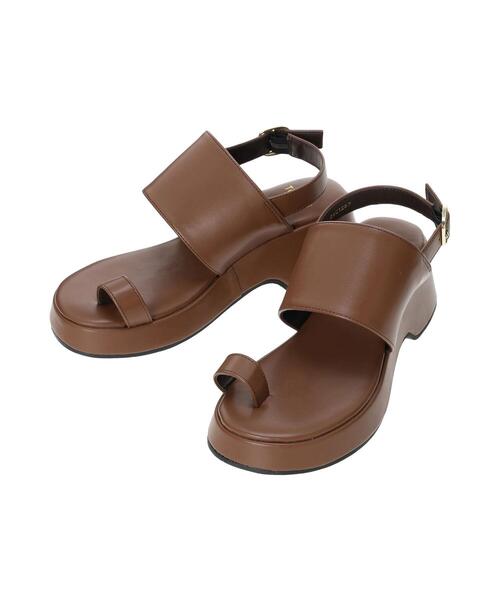 Te chichi TERRASSE（テチチテラス）の「厚底ヒールストラップサンダル《2025summer catalog item》（サンダル・レディース・シルバー/ブラウン/ブラック・M/L）」の3枚目の写真