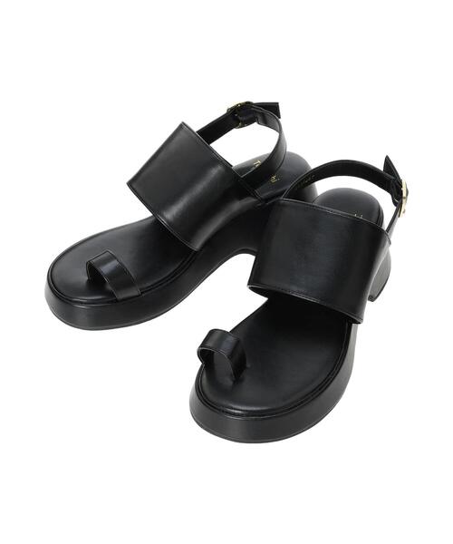 Te chichi TERRASSE（テチチテラス）の「厚底ヒールストラップサンダル《2025summer catalog item》（サンダル・レディース・シルバー/ブラウン/ブラック・M/L）」の2枚目の写真