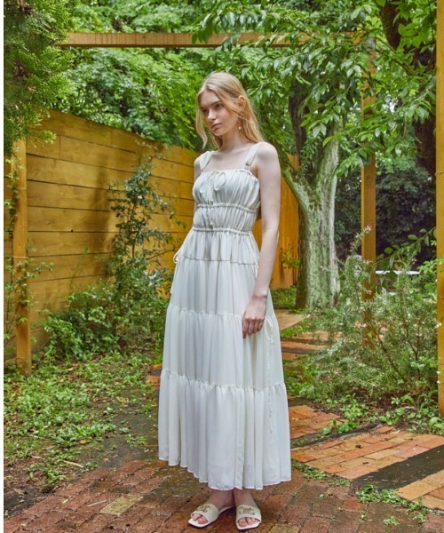 セール】Shirring tiered one-piece シャーリングティアードワンピース