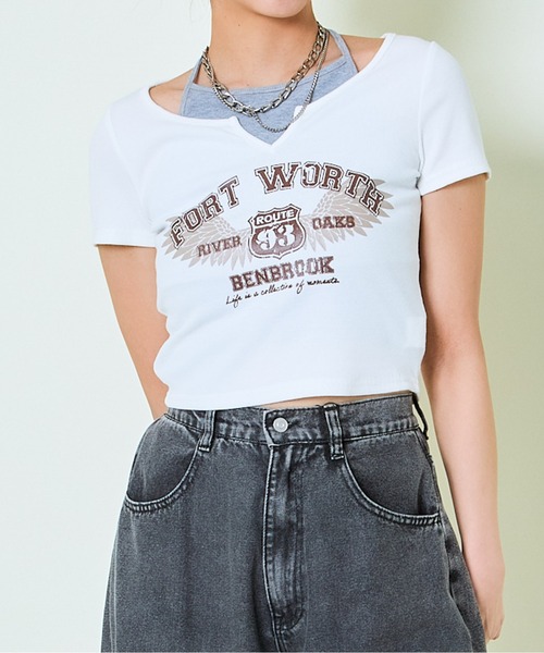 GORGE（ゴージ）の「《FORT WORTHロゴ×レイヤード風》レディース テレコ半袖クロップドトップス 体型カバー 春夏秋（Tシャツ/カットソー・レディース・ブラック/オフホワイト/グレー・F）」の2枚目の写真