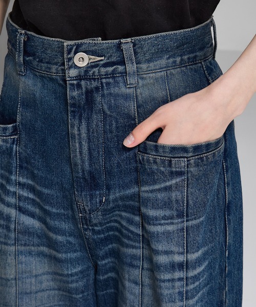 STUDIOUS（ステュディオス）の「【STUDIOUS/ステュディオス】Tucked Wide Leg Jeans/タックワイドレッグデニム（デニムパンツ・レディース・ダークインディゴブルー/ブラック・1/2）」の15枚目の写真