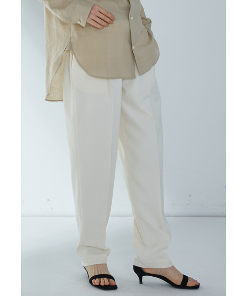 1er Arrondissement（プルミエアロンディスモン）の「【富岡佳子×1er Arrondissement】ワンタックイージースラックス（その他パンツ・レディース・モカ/オフホワイト/ブラック系その他3・36/38）」の12枚目の写真