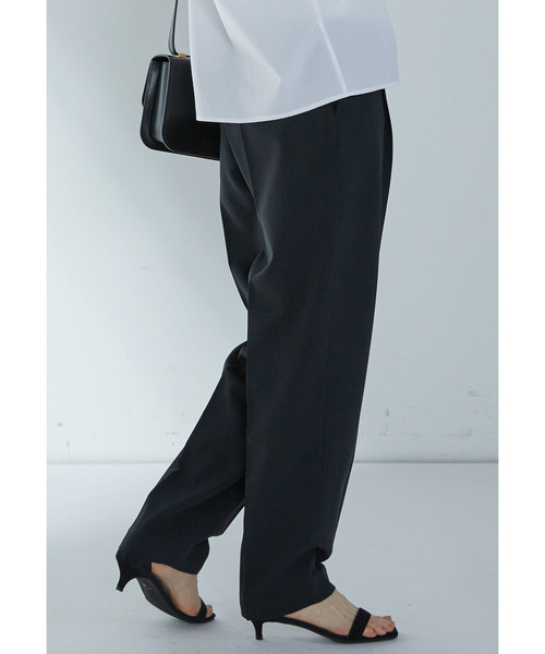 1er Arrondissement（プルミエアロンディスモン）の「【富岡佳子×1er Arrondissement】ワンタックイージースラックス（その他パンツ・レディース・モカ/オフホワイト/ブラック系その他3・36/38）」の21枚目の写真