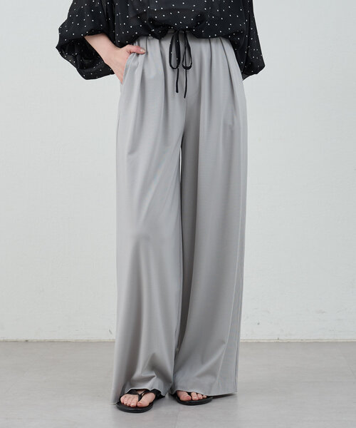 SHENERY（シーナリー）の「《3サイズ展開》ハイウエストタックワイドパンツ（その他パンツ・レディース・ブラック/グレー/ライトグレー・38/34/36）」の3枚目の写真