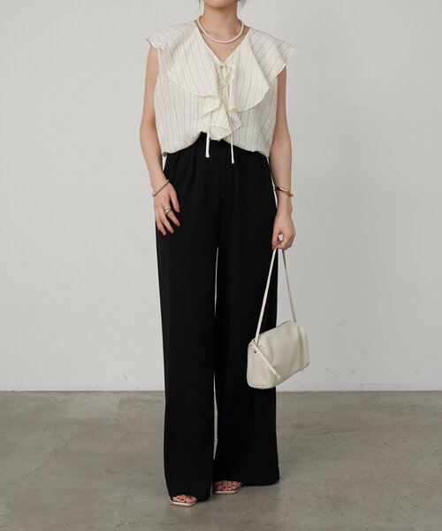 SHENERY（シーナリー）の「《3サイズ展開》ハイウエストタックワイドパンツ（その他パンツ・レディース・ブラック/グレー/ライトグレー・38/34/36）」の10枚目の写真
