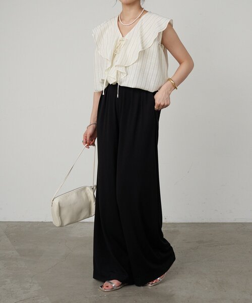 SHENERY（シーナリー）の「《3サイズ展開》ハイウエストタックワイドパンツ（その他パンツ・レディース・ブラック/グレー/ライトグレー・38/34/36）」の9枚目の写真
