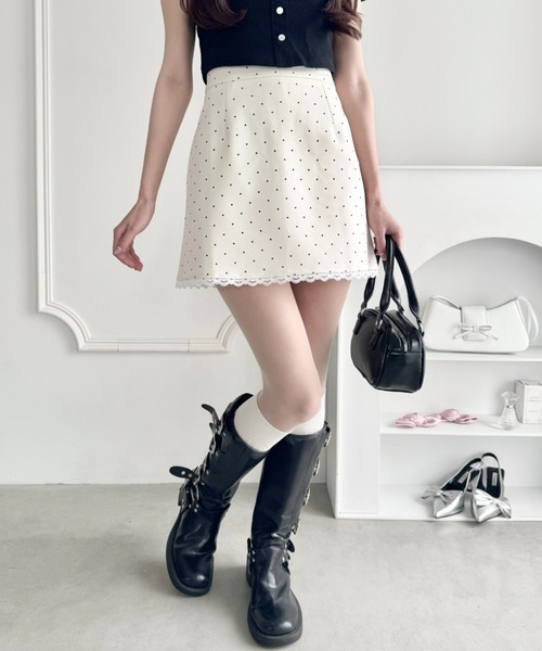 【関税込み】House of Dagmar ホワイト Suit ミニスカート White Suit Miniskirt by House of Dagmar on Sale