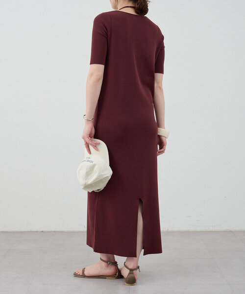 SHENERY(シーナリー)の「総針スクエアネックワンピース(ワンピース・レディース・ブラック/ブラウン・36/38)」の20枚目の写真