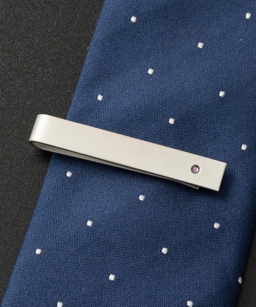 Quit Running（クイトランニング）の「誕生石ネクタイピン 専用ギフトBOX付（ネクタイピン・メンズ・その他34/その他35/その他1/その他2/その他3/その他5/その他11/その他8/その他10/その他13/その他19/その他22/その他24/その他31/その他33/その他16/その他17/その他18/その他25/その他26/その他27/その他28/その他29/その他/その他6/その他14/その他15/その他7/その他9/その他12/その他20/その他21/その他23/その他30/その他32/その他4・FREE）」の2枚目の写真