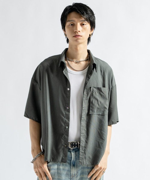 PLAN To(プラントゥ)の「Vintage Design Cutoff Stripe Shirts - ヴィンテージデザインカットオフストライプシャツ(シャツ/ブラウス・メンズ・ホワイト/チャコールグレー・LARGE/MEDIUM/SMALL)」の3枚目の写真
