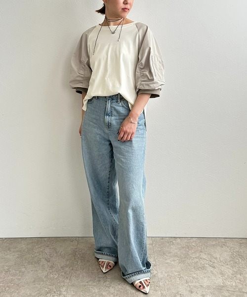 LHELBIE(レルビエ)の「MA-1スリーブカットトップス(Tシャツ/カットソー・レディース・ブラック×カーキ/アイボリー/グレー・M)」の4枚目の写真