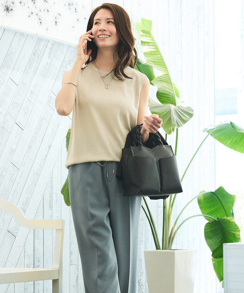 abahouse mavie（アバハウスマヴィ）の「ウォッシャブルラメノースリプルオーバー（ニット/セーター・レディース・アイボリー/ブラック/ブルー・フリー）」の6枚目の写真